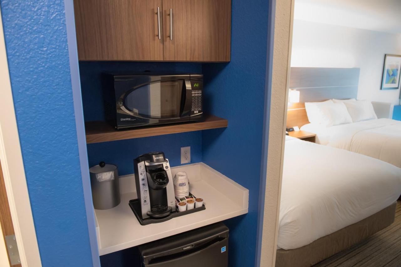 Holiday Inn Express & Suites - Merrillville By Ihg מראה חיצוני תמונה